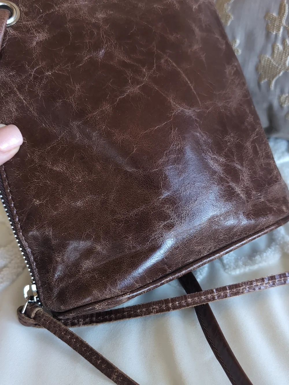 Latico Rustic Butter Soft Marbled Chocolate Leather Organizer/ Wallet Crossbody